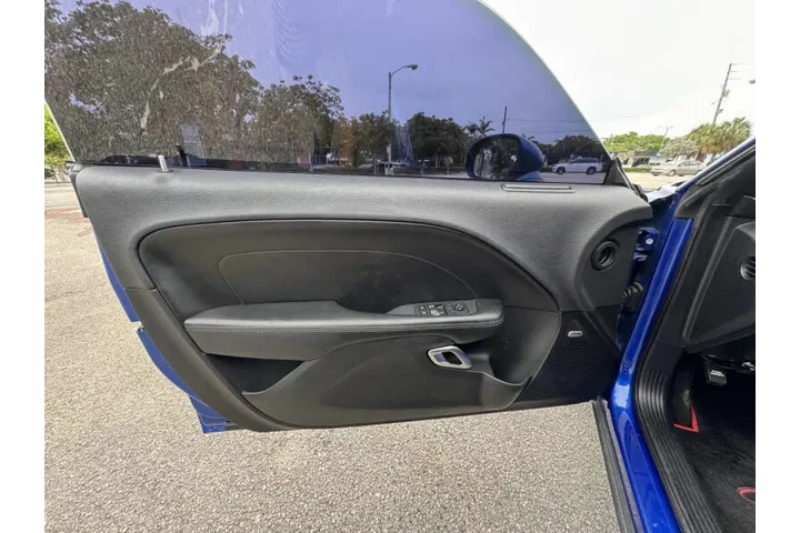 $29969 : 2018 Challenger 392 HEMI Scat image 9