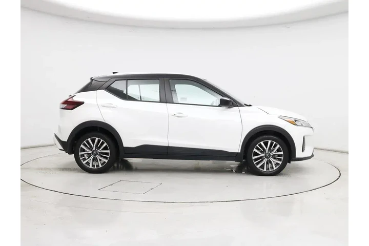 $18998 : Nissan Kicks 2023 SV 4dr Cro image 7