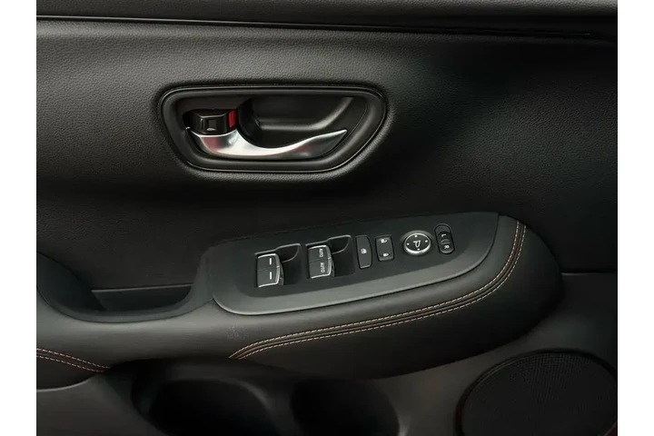 $28982 : Honda HR-V 2026 AWD Sport 4d image 9