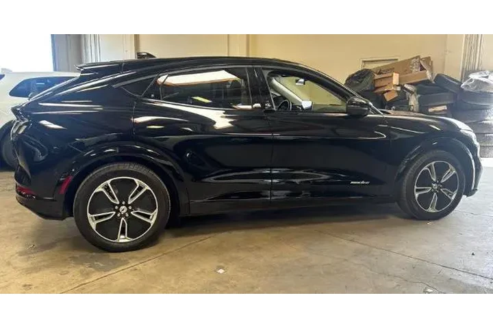$30800 : Ford Mustang Mach-E 2023 Pre image 3