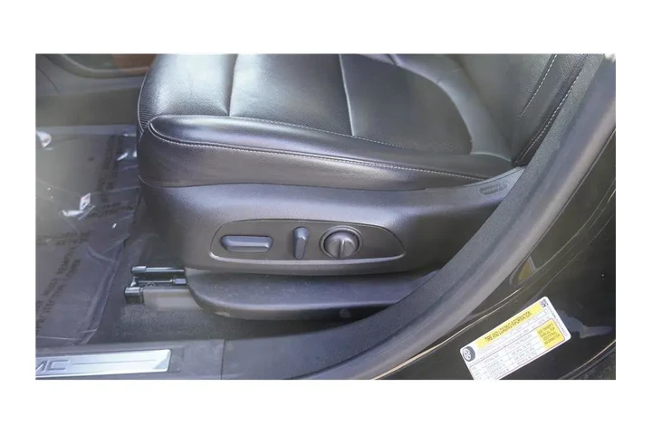 $21200 : 2023 Acadia SLT image 10