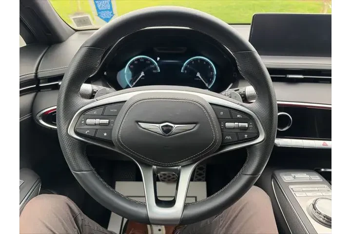 $60 : Genesis GV70 2024 AWD 2.5T S image 5