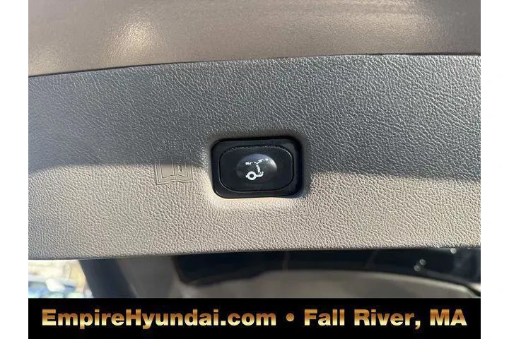 $26690 : Lincoln Nautilus 2020 AWD Re image 7