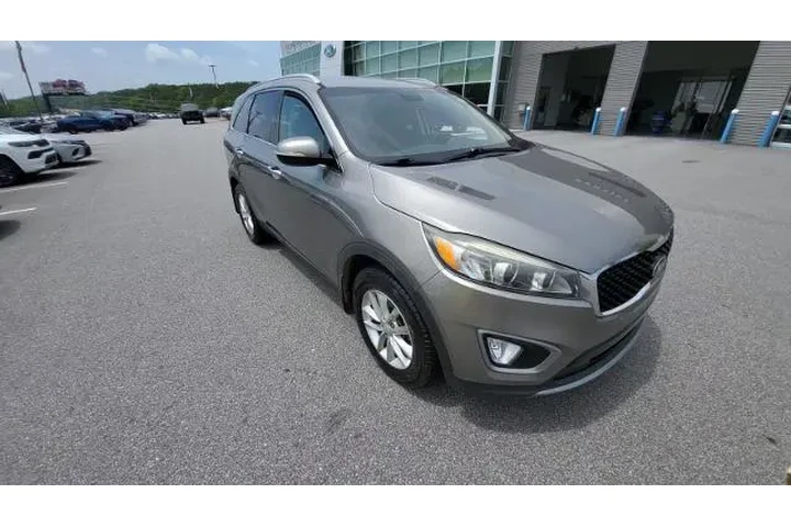 $10987 : Kia Sorento 2017 EX V6 4dr S image 4