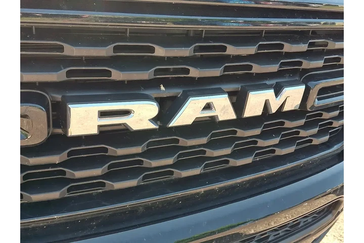 $36284 : Ram 1500 2023 4x4 Big Horn 4 image 2