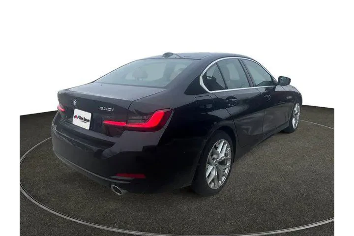 $39998 : BMW 3 Series 2025 AWD 330i x image 5