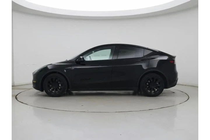 $28998 : Tesla Model Y 2021 AWD Long image 3