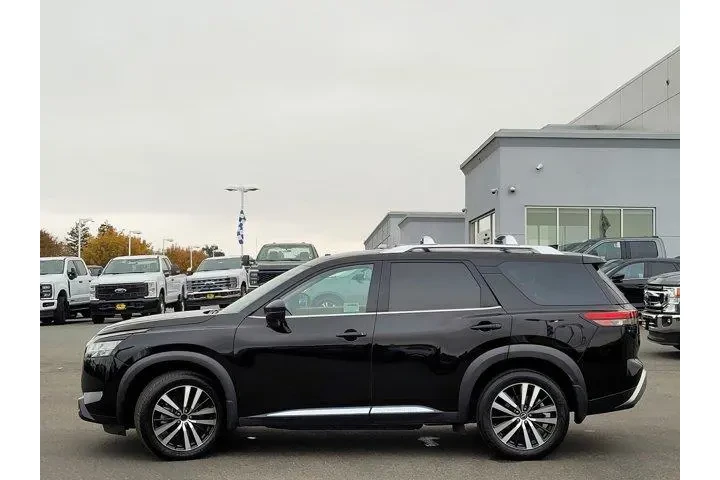 $31500 : Nissan Pathfinder 2023 Plati image 7