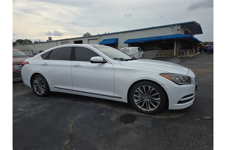 $12995 : 2015 Genesis 3.8L image 5