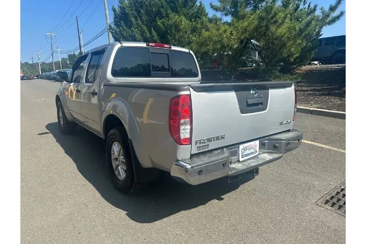 $15584 : Nissan Frontier 2014 4x4 S 4 image 5