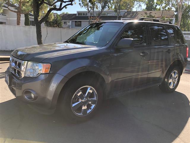 $5999 : 2010 Ford Escape XLT image 2