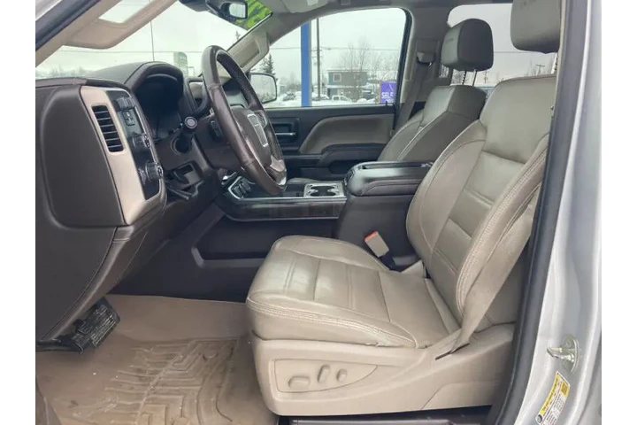 $33398 : 2015 GMC Sierra 2500HD Denali image 10