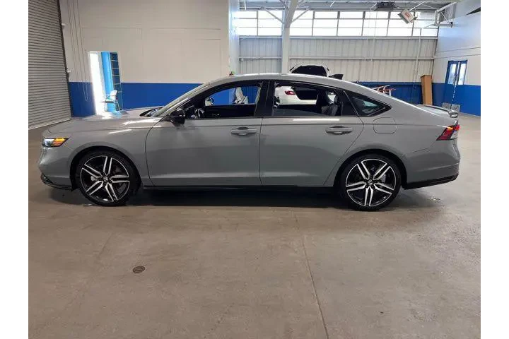 $28964 : Honda Accord Hybrid 2023 Spo image 6