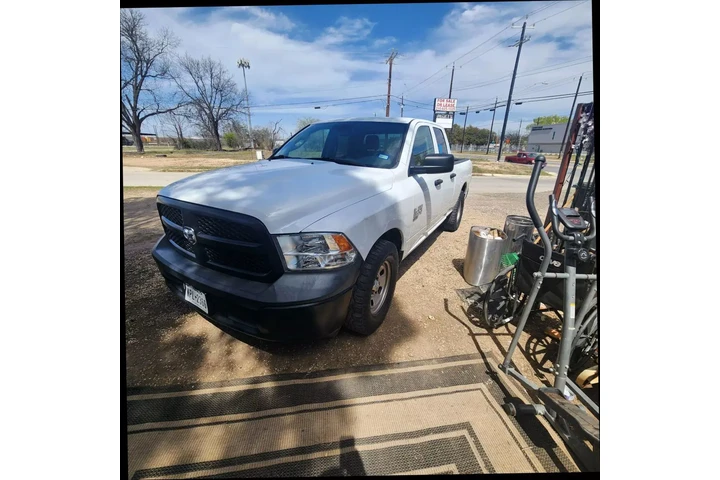 $12990 : 2020 RAM 1500 CLASSIC QUAD CA image 1