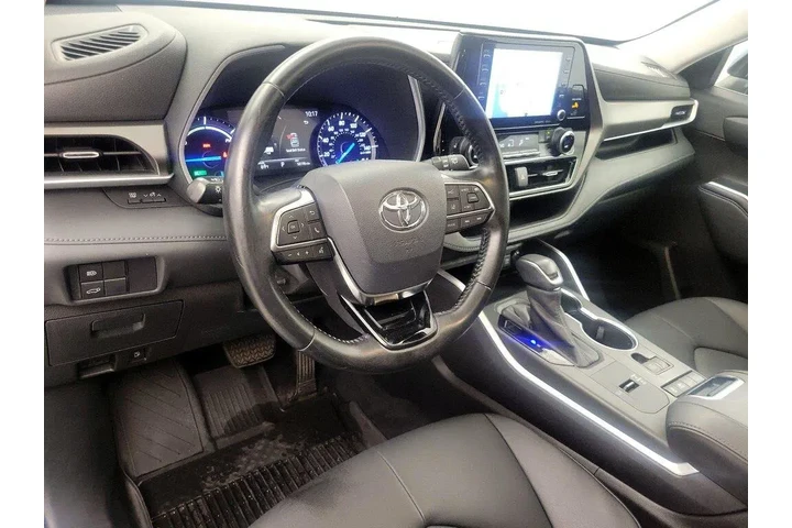 $31998 : Toyota Highlander Hybrid 202 image 9