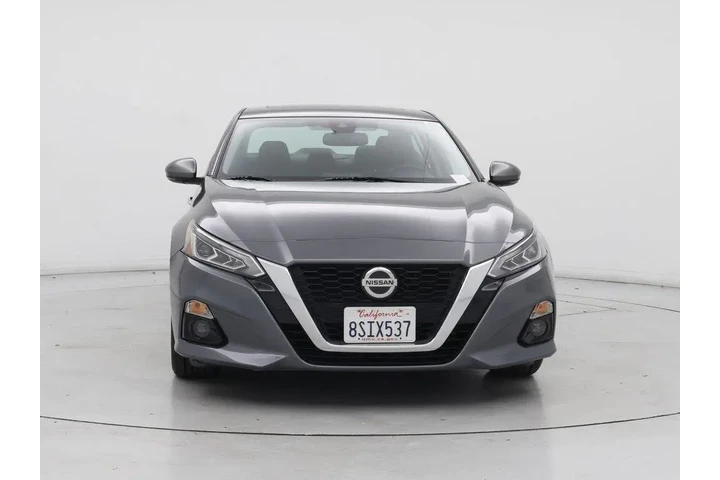 $13998 : Nissan Altima 2019 2.5 SL 4d image 5