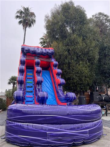 Waterslide 18ft tall image 6