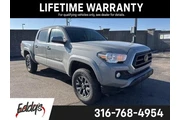 Toyota Tacoma 2021 4x4 TRD P en Wichita