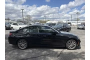 $34943 : BMW 3 Series 2023 AWD 330i x thumbnail