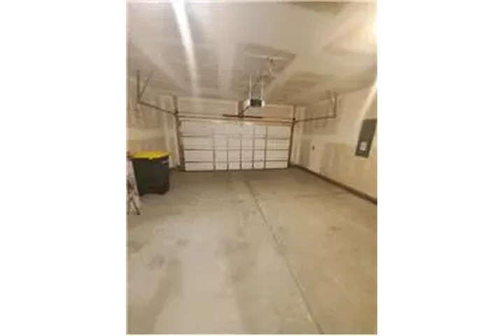 $2500 : Rental property with 5 bedro image 5
