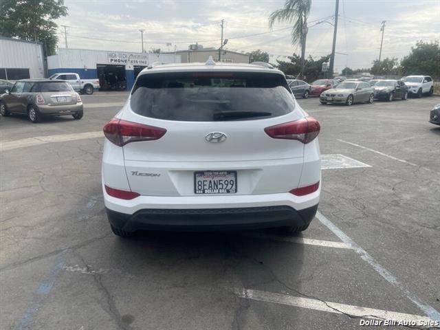 $12950 : 2018 TUCSON SEL SUV image 6