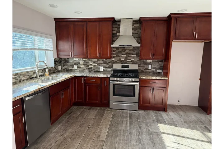 $1570 : Garden Grove - Renta image 5