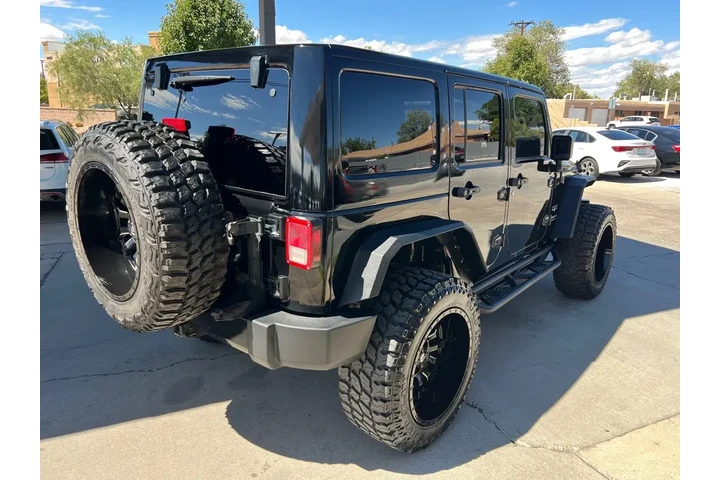 2017 Wrangler Unlimited Sahar image 5