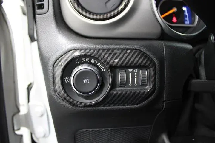 $29793 : Jeep Wrangler Unlimited 2021 image 8