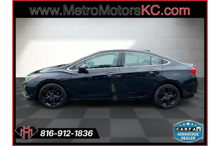 $12989 : 2017 Cruze 4dr Sdn 1.4L Premi image 2