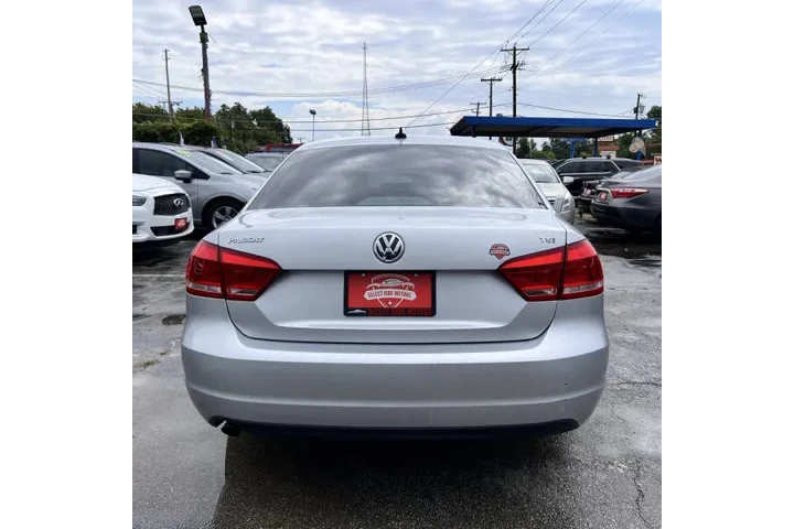 $9500 : 2015 Passat 1.8T Limited Edit image 8