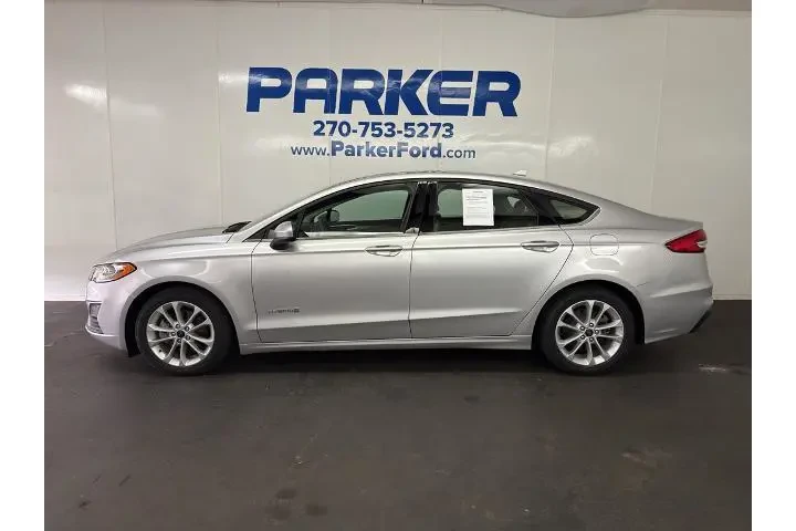 $15285 : Ford Fusion Hybrid 2019 SE 4 image 3