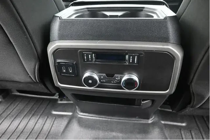 $16861 : Ford Expedition MAX 2019 4x2 image 10