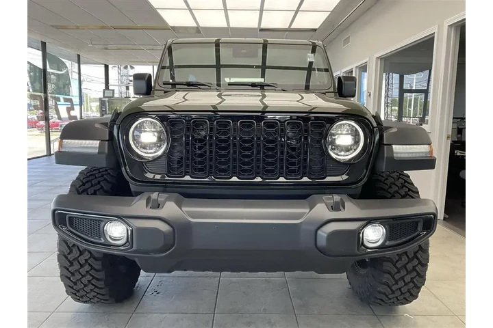 $40000 : Jeep Wrangler 2024 4x4 Sport image 2