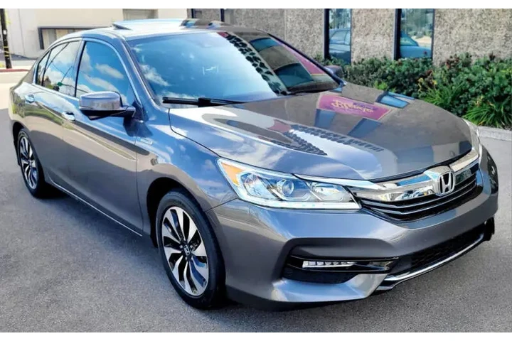 $12450 : 2017 Accord Hybrid EX-L image 9