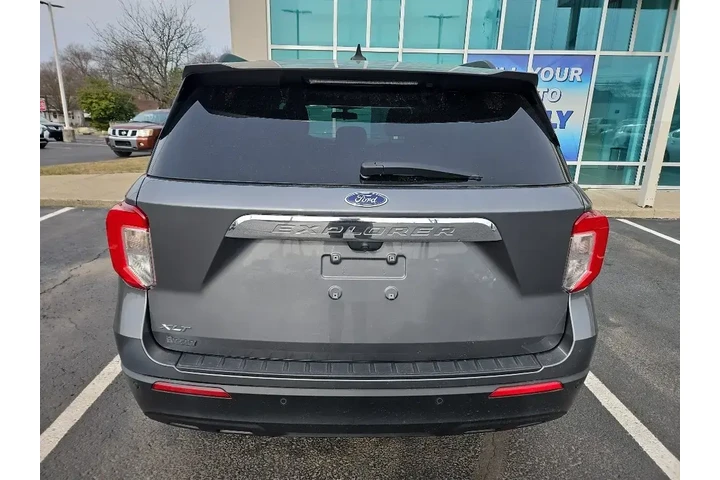$23135 : Ford Explorer 2022 XLT 4dr S image 7