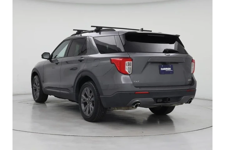 $26998 : Ford Explorer 2022 AWD XLT 4 image 2