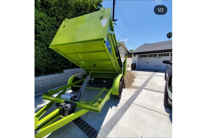 Hauling and junk removal image 3