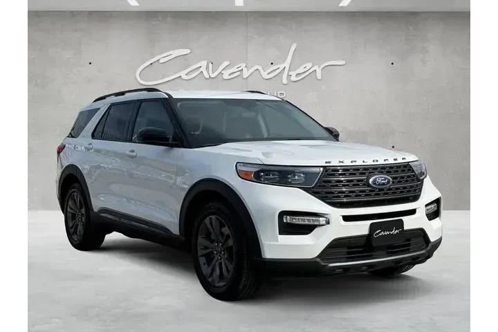$32541 : Ford Explorer 2023 XLT 4dr S image 2