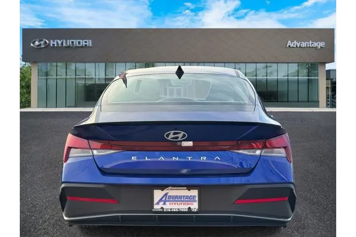 $23300 : Hyundai ELANTRA 2025 SEL Spo image 6