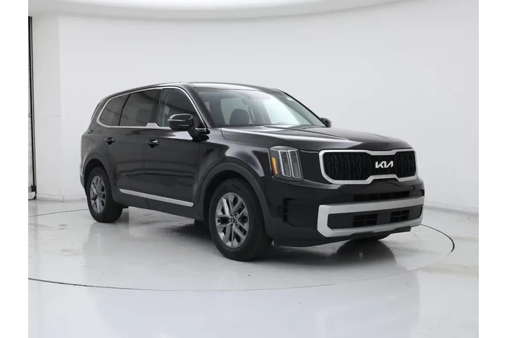 $28998 : Kia Telluride 2023 LX 4dr SU image 1