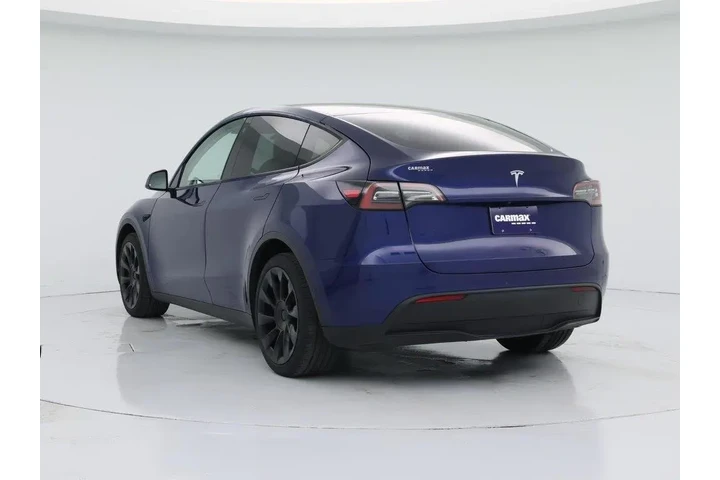 $28998 : Tesla Model Y 2021 AWD Long image 2