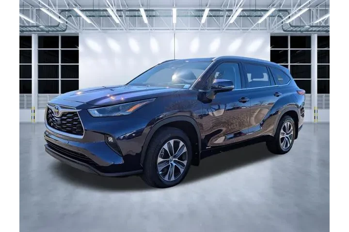 $27635 : Toyota Highlander Hybrid 202 image 8