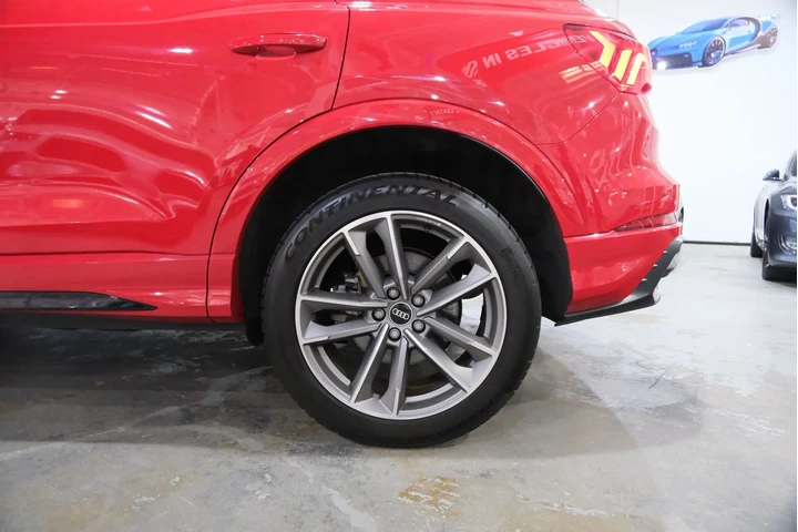$29575 : 2022 Q3 45 S line Premium Plus image 7