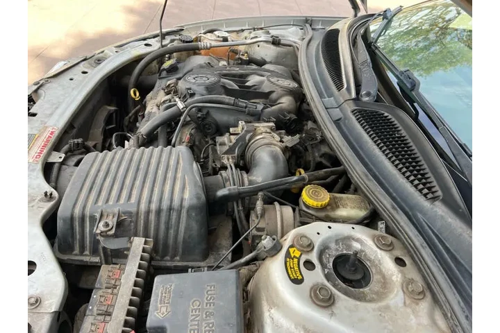 $1600 : 2004 Stratus SE image 8