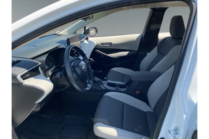 $27180 : Toyota Corolla 2025 LE 4dr S image 9