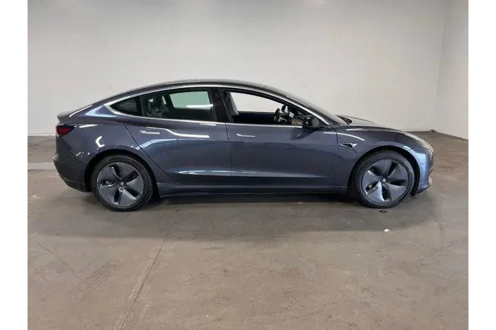 $19949 : Tesla Model 3 2019 image 2