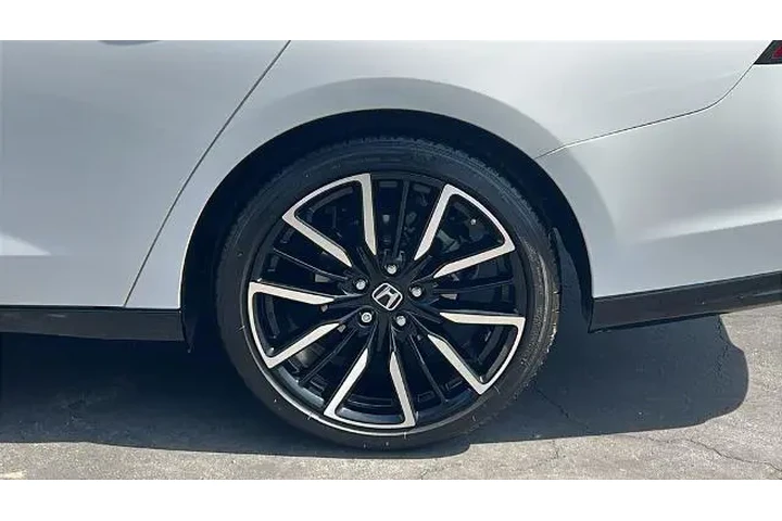 $38755 : Honda Accord Hybrid 2025 Tou image 9