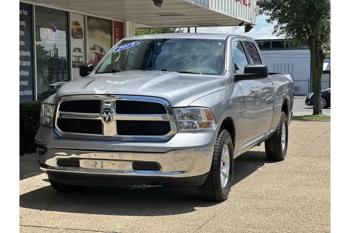 $1 : 2019 RAM 1500 Classic Big Horn image 6