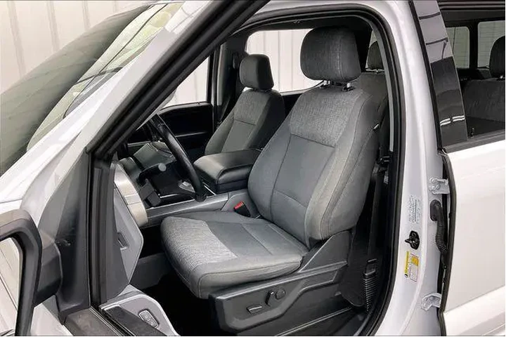 $34290 : Ford F-150 2022 4x4 XLT 4dr image 8