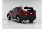 $32998 : Toyota RAV4 2023 XLE Premium thumbnail